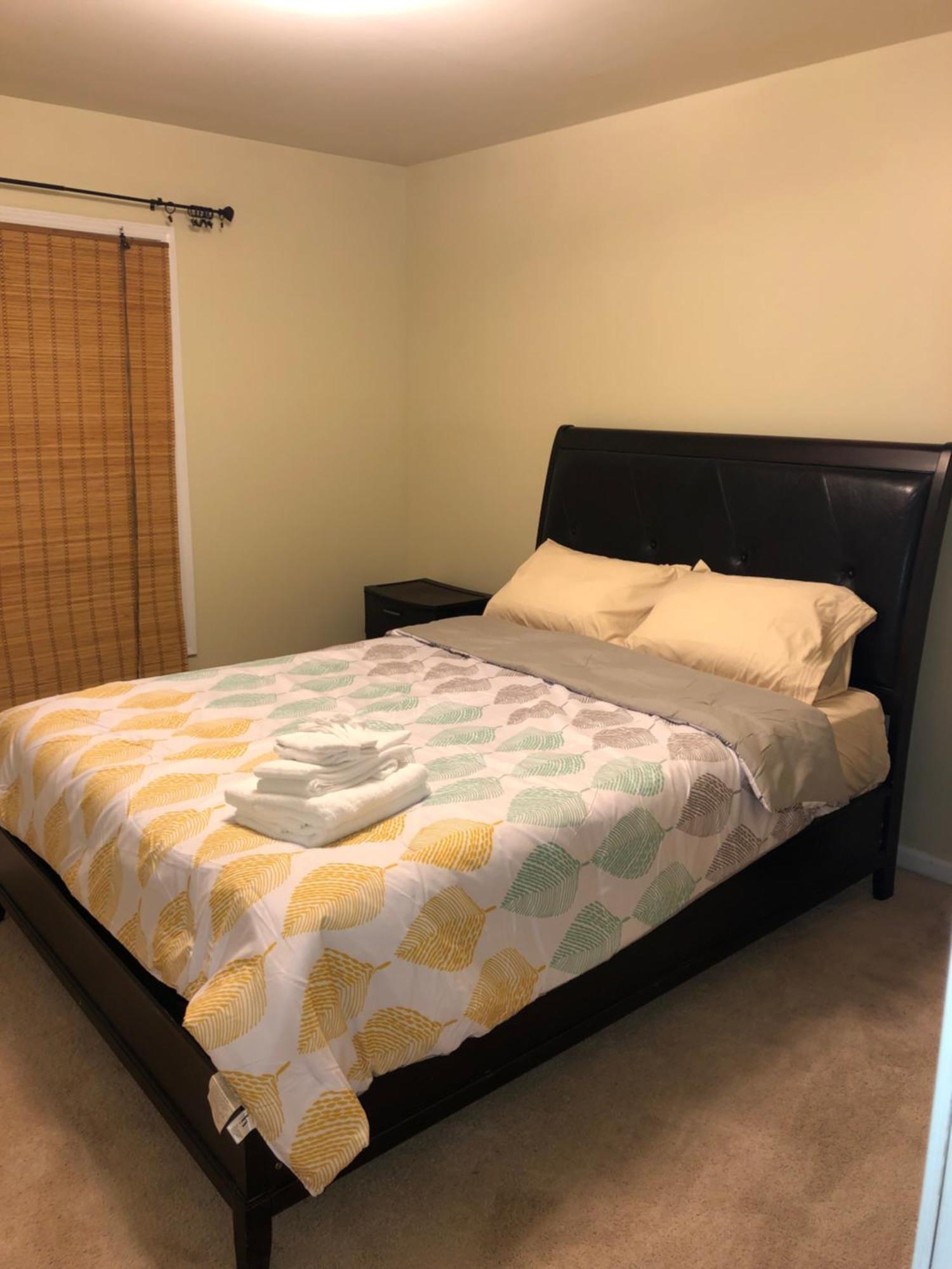 Entire Townhome Available Near Nice Park Library And Shopping وينستون سالم المظهر الخارجي الصورة