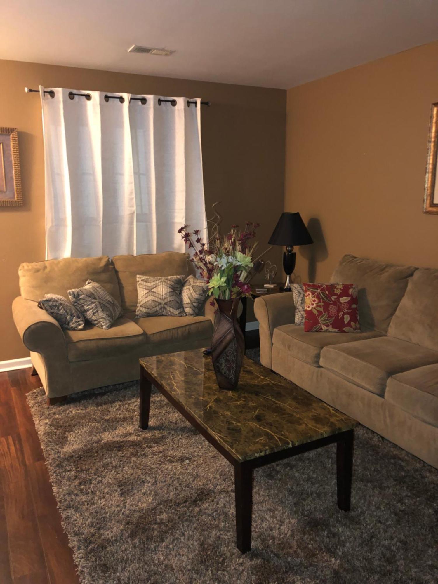 Entire Townhome Available Near Nice Park Library And Shopping وينستون سالم المظهر الخارجي الصورة